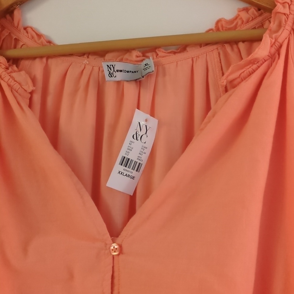NY&C tiered peach dress eyelet sleeves and hem - Picture 4 of 12
